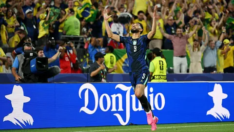 2026中乙21大连红全解析AG娱乐：赛事精彩瞬间